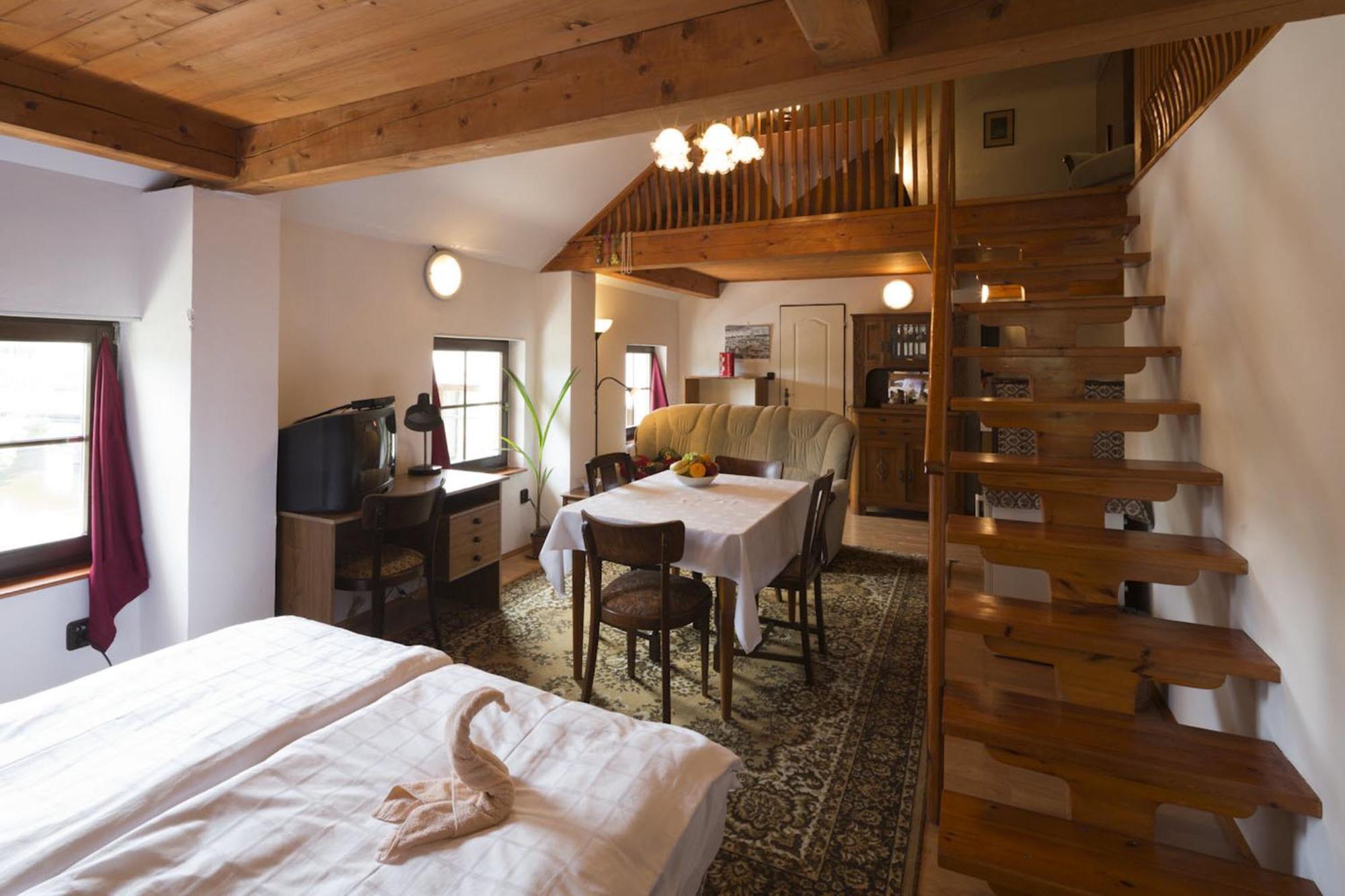 Apartmány u Koček Tábor Esterno foto